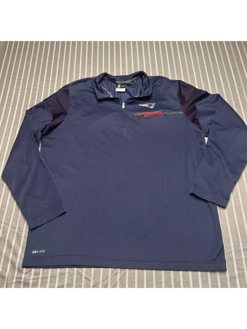 Nike Dri -Fit On Field New England Patriots NFL Jacket Men's Sz XL Blue 1/4 Zip